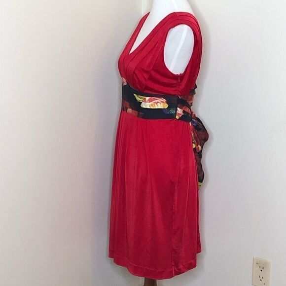 Ted Baker | Red Sleeveless V-Neck Cocktail Dress 4 - Picture 2 of 5